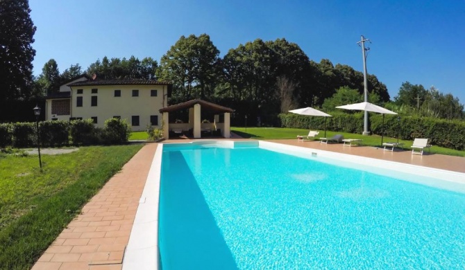 Casale 180