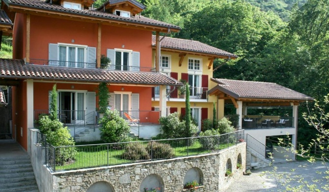 Cascina nel Bosco