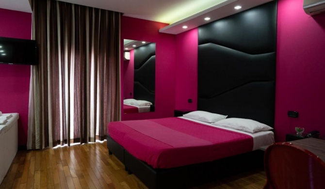 Sweet Central Hotel